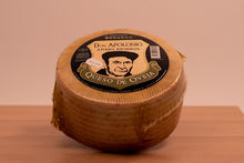 Cargar imagen en el visor de la galería, Don Apolonio Añejo En Aceite